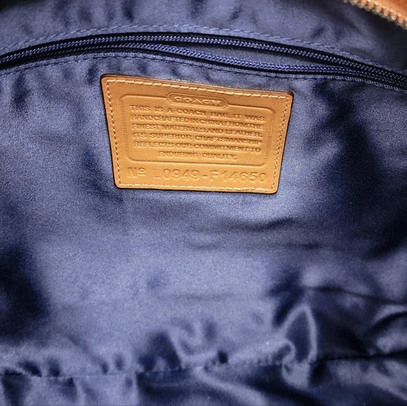 ⭐️EUC COACH Patchwork Hobo Shoulder Bag - Picture 8 of 11